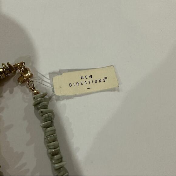 New Directions NWT Mixed Bead Statement Necklace Women's Multicolor Boho Jewelry - Picture 4 of 6